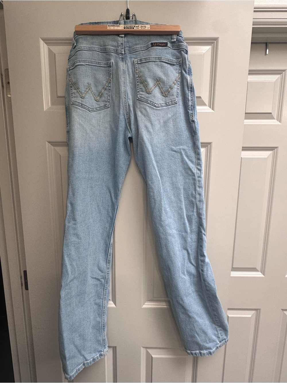 Wrangler Light Blue Flared Women's Willow Jeans EUC - Picture 2 of 8